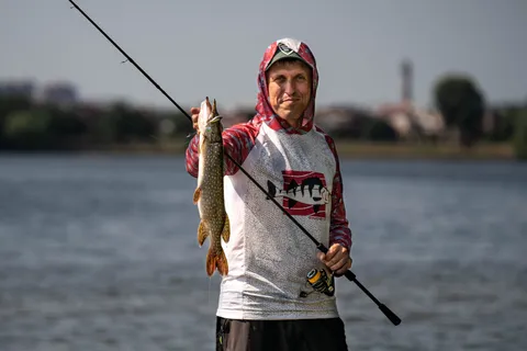 Favorite U1 set + Favorite Hooded Jersey Perch + Favorite cap + Savage Gear Fat tailspin