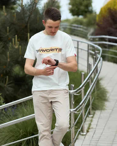 T-shirt_RubberLogo