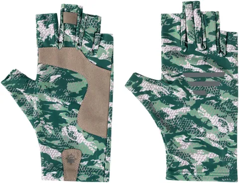 green gloves 16930763